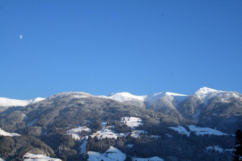 Hotel Edelweiss Fuegen Exterior photo